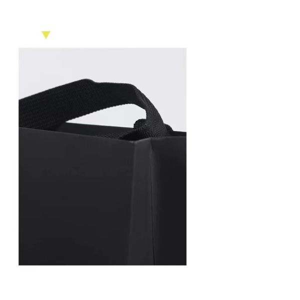 OEM Black White Apparel Paper Bag Clothing Marble Paper Gift Bags