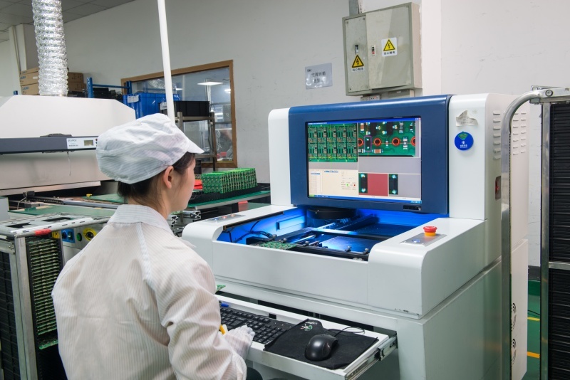 Precision Low Quantity PCB Manufacturer 12 Lines SMT PCBA Assembly