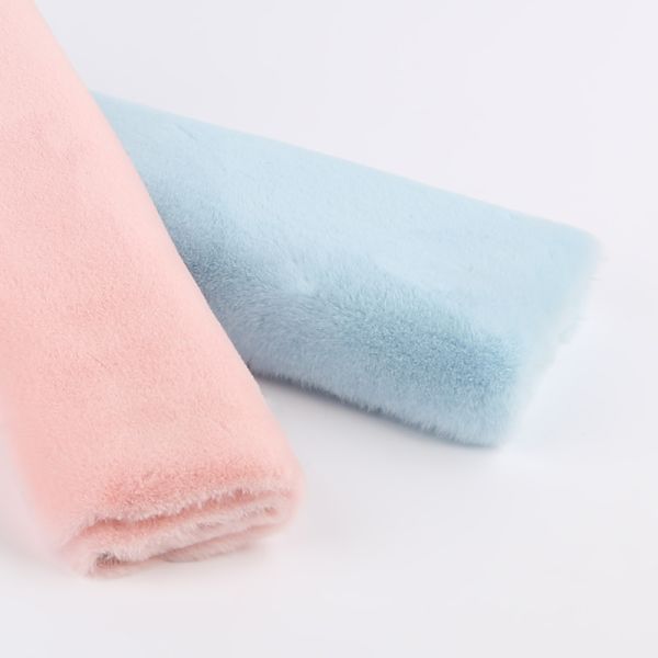 500meters Min Order Plush Fur Fabric 100% Polyester 10-20mm Density D Knitted Fabric