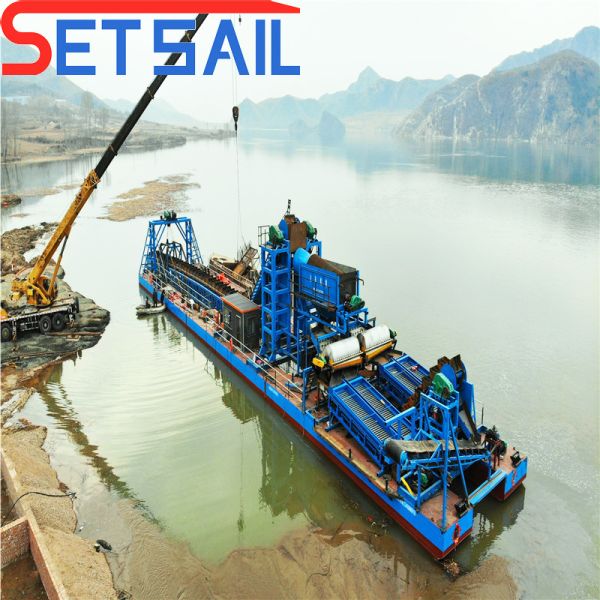 High Capacity Bucket Chain Gold and Diamond Dredger for Sale