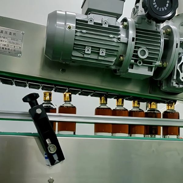 180W Automatic Capping Machine High Efficiency Cap Pressing Machine For Wine