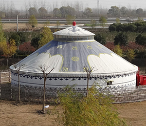 Windproof Luxury Mongolian Yurt With Insulation Blanket Inside Decorative