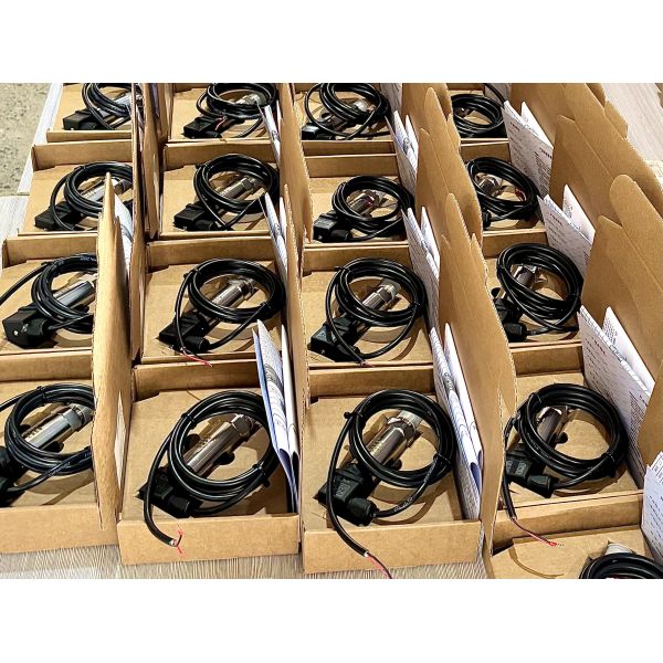 FRD SENSOR FD80A High-Precision Intelligent Pressure Transmitter with Multi-protocol Output and Monocrystalline Silicon Sensor