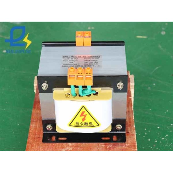 Single Phase Voltage Transformer 4KVA 4KW 120V 240V Step Down Voltage Transformer