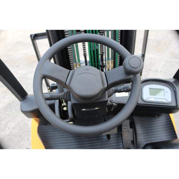 AC / DC Drive Electric Warehouse Forklift Industrial Forklift Truck 2.0 Ton