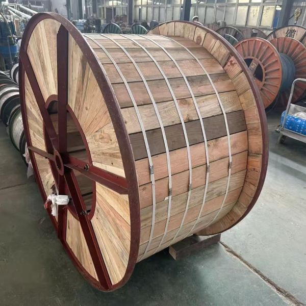 Low Voltage Pure Copper PVC Sheathed Cable Flexible Electric Cable 0.3-10mm2 For Household