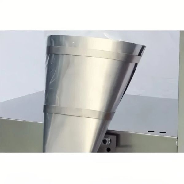 32cm Film Width Liquid Packing Machine Precise Back Sealing Machine Efficient