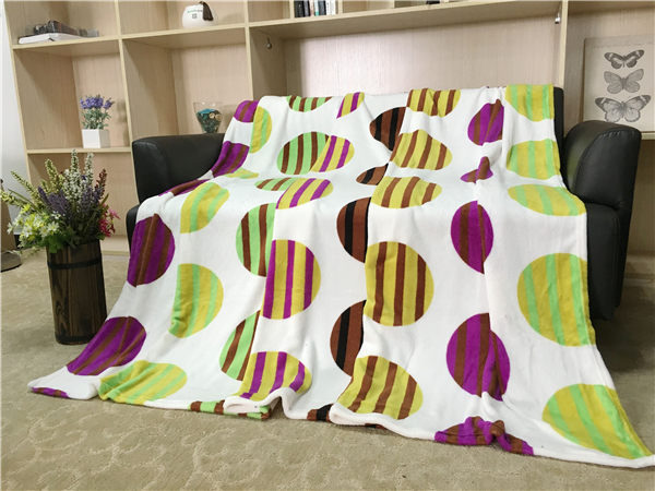 Polyester Flannel Print Blanket Super Soft , Flower Printed Cute Throw Blankets