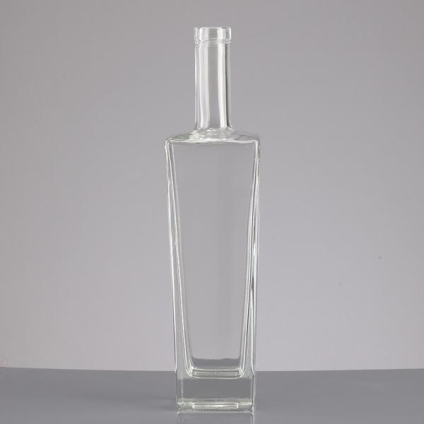 Spray Cap Square Vodka Glass Bottle Ideal for Whiskey Gin Bourbon Vodka Brandy Storage