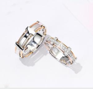 China 4.5g 6.5g 18K Gold Diamond Rings Couples Cross Promise Rings on sale