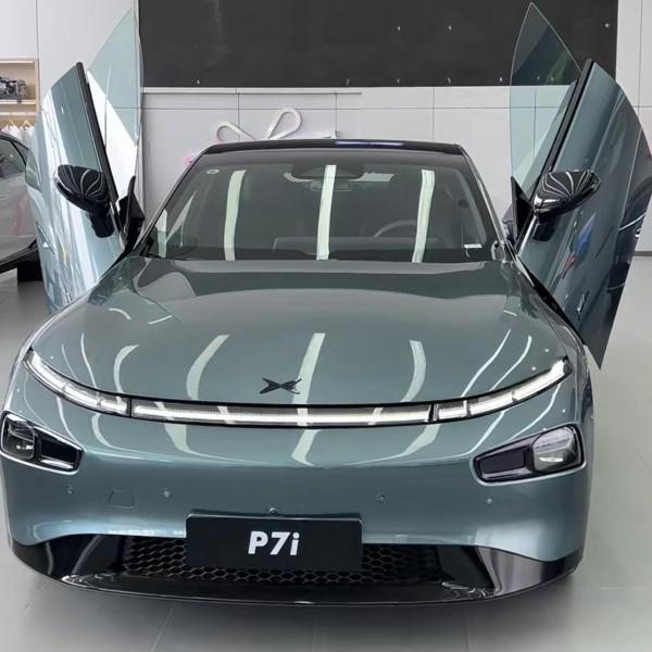 2024 Xpeng G6 4wd EV Electric Car 700km Max Range Multi Function Steering Wheel 5 Seats