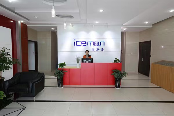 ICS-60 Wholesale 60 kg Per Day Snow Flake Ice Making Machine for Seafood Imported Compressor Commercial Ice Maker Factory