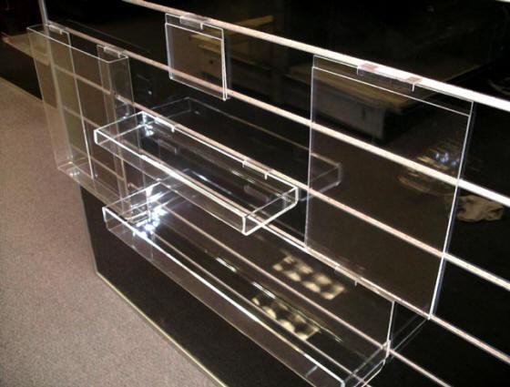 Quality Supermarket Transparent Acrylic Display Shelves / racks 4mm showcase cosmetic for sale