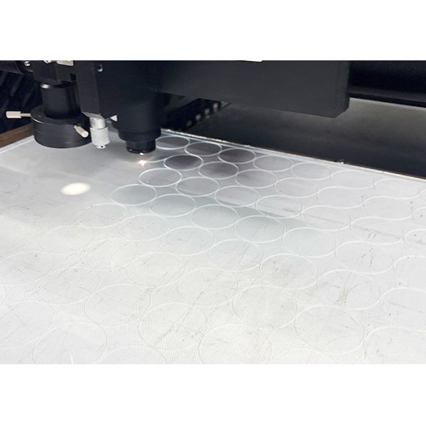 Laser Glass Cutting Machine Offering Versatile Cutting Options for Flat Glass Curved Glass and Specialty Glass Products To Speed 0-500mm/s