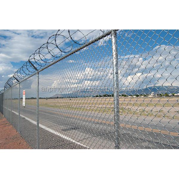Metal Frame 4mm Wire Mesh 3D Panel Fence Decorative for Airport Perimeter Security