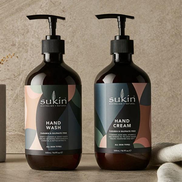 Customized Adhesive Sticker Label Waterproof For Vinyl Cosmetic Bottles