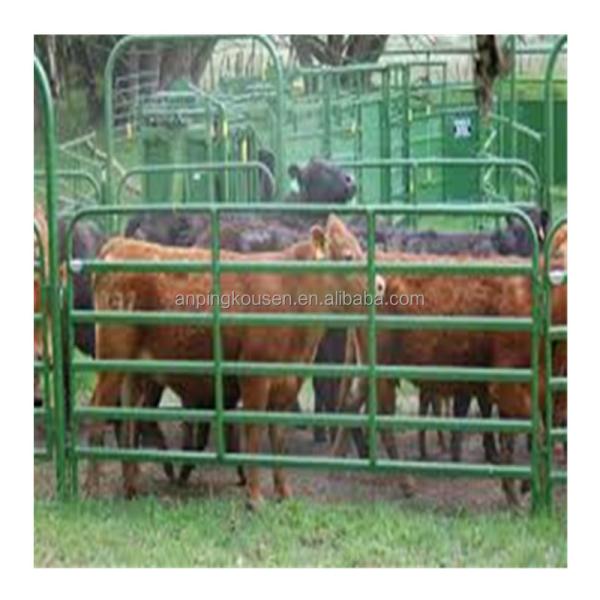 Iron Metal Type Trellis Gates for Heavy Galvanized Fixed Knot Cattle Fence 200m per Roll