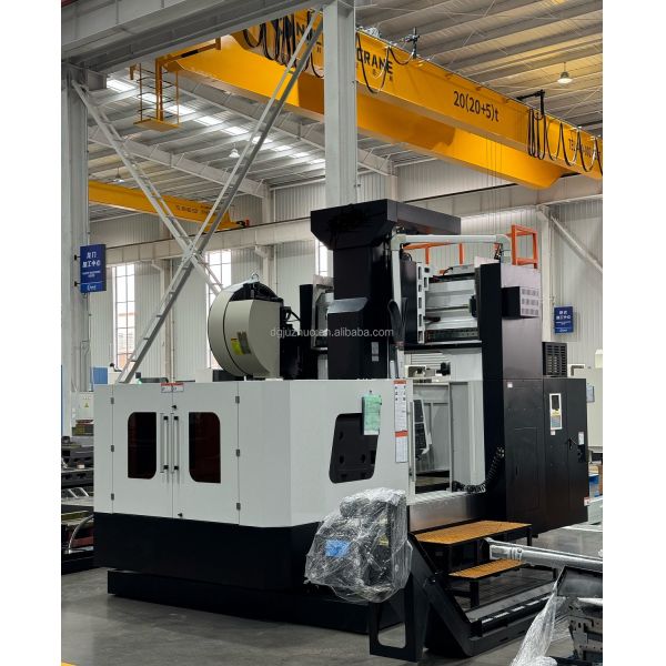 VMC650 Multi Axis CNC Machine Center 8000 RPM Belt Drive BT40 Taper Vertical Milling System