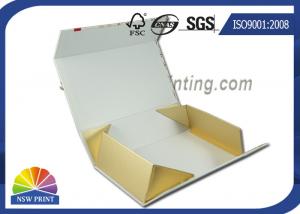 China Collapsible Foldable Gift Box Cold Foil Chocolate Gift Box with ribbon decorated on sale