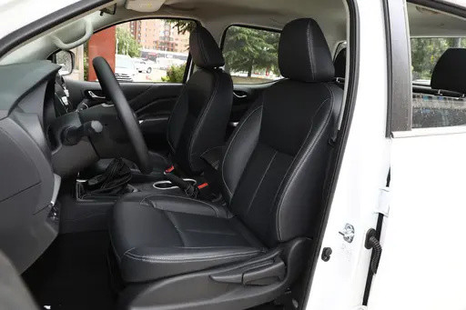 Earth Moving Machines Dongfeng Rich Model Pickup Full Drive Manual Transmission