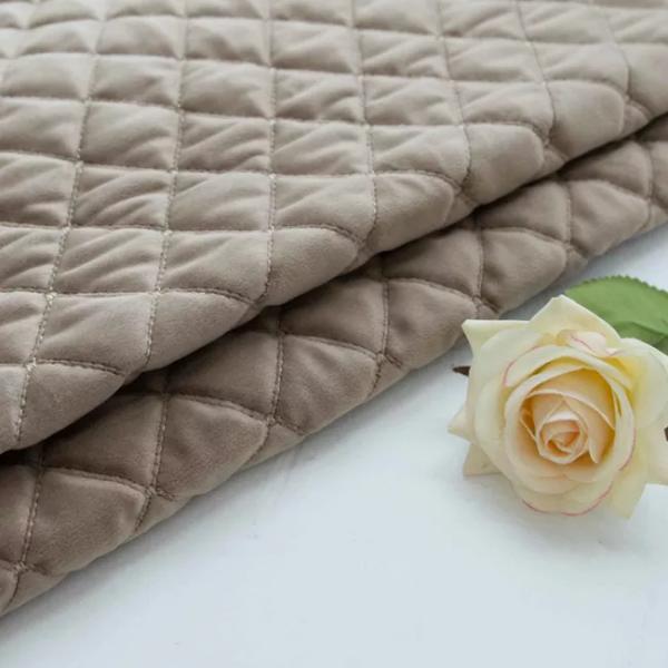 Ultrasonic Quilted Sofa Velvet Upholstery Fabric Customized Warp