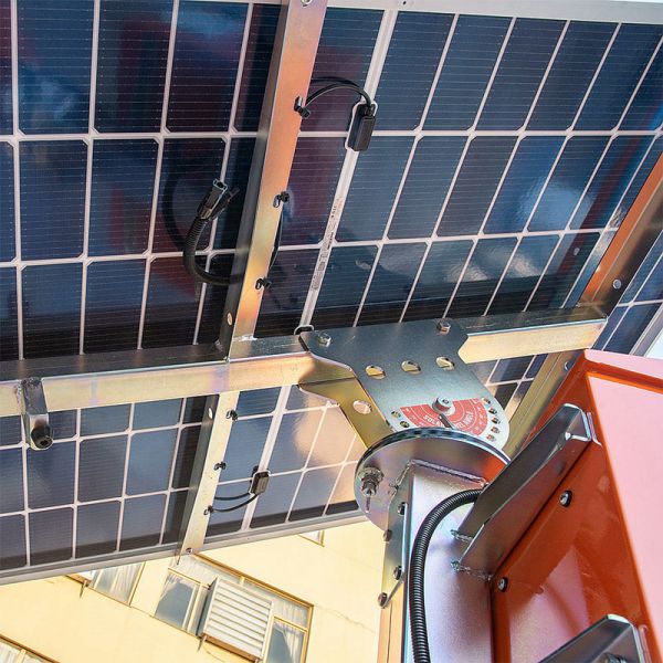Renewable Solar Energy Light Tower Surveillance Tower with CCTV Camera Mobile Solar Light Tower