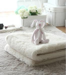 China Hand Tufted White Aera Rug Plush Carpets From China Carpets Factory on sale