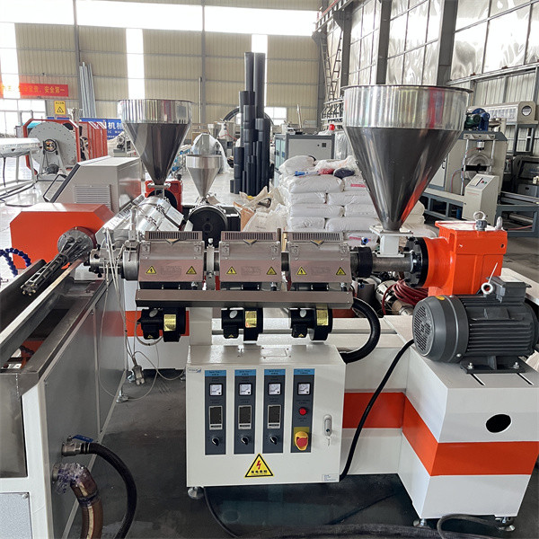 Agriculture Irrigation PVC Suction Hose Machine Plastic Flexible Hose Machine