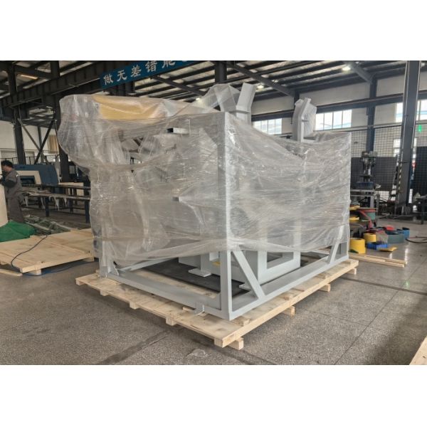 User-friendly Robot Palletizing System providing intuitive interfaces and remote monitoring capabilities for process control