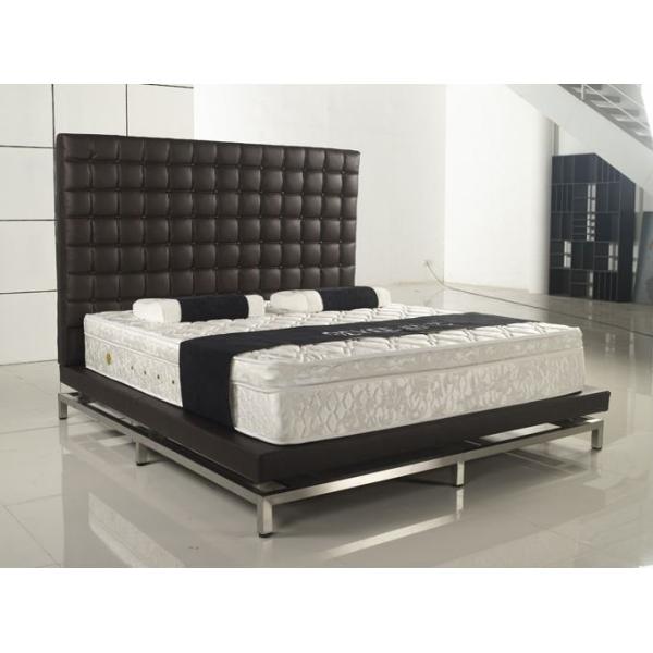 Oversized Platform Bed With Diamonds Plush Design Upholstered Velvet Fabric