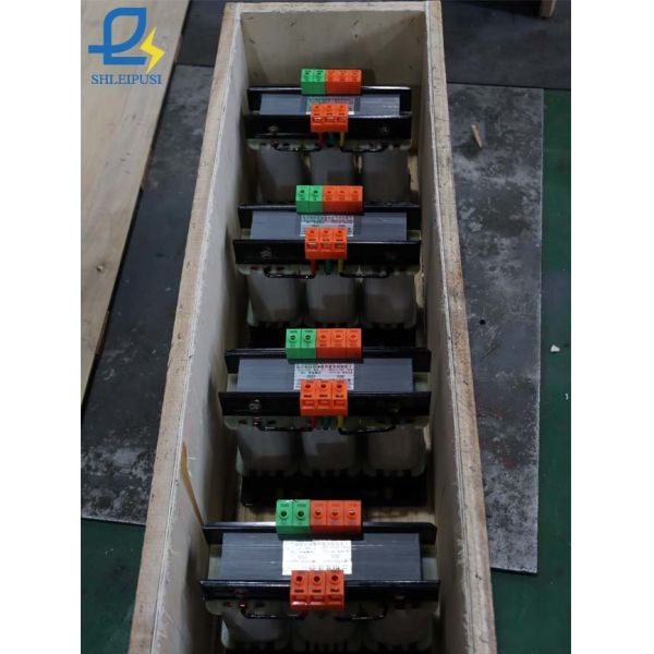 3 Phase 380V Transformer High Quality Step Up Step Down 2KVA 5KVA Welding Machine Transformer