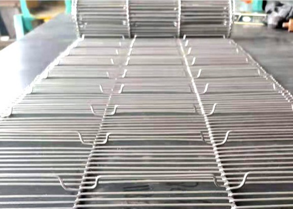 High Temperature Flat Flex Conveyor Belt Cakes Metal Mesh 316l