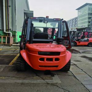 Buy cheap 600mm Load Center Pneumatic Tire 3T Diesel Forklift Truck from wholesalers