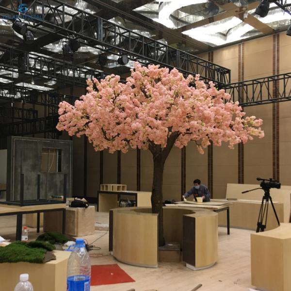 Anti - Wind Plastic Artificial Cherry Blossom Tree For Wedding Decoration