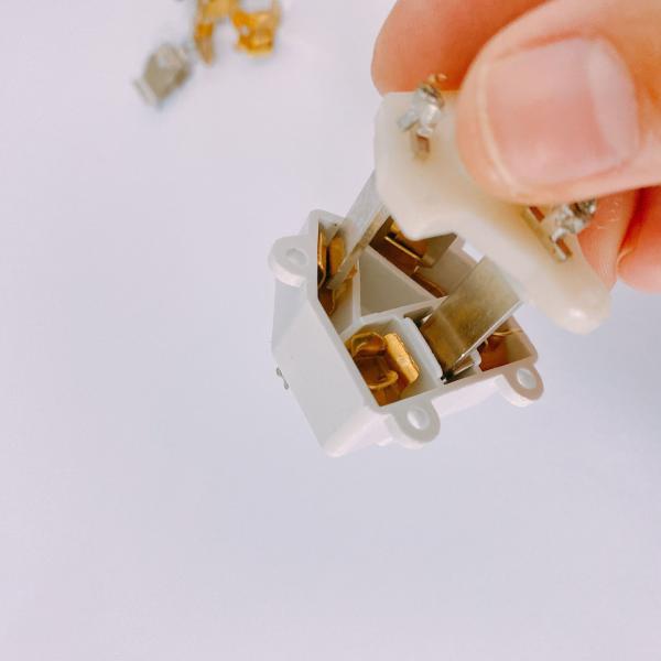 Stainless Steel Copper CNC Stamping Parts Spring Antenna Socket Antirust