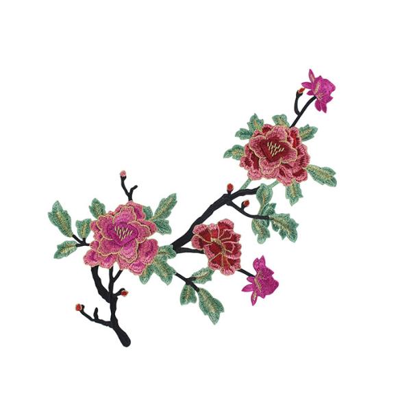 Water Soluble Crochet 3D Flower Embroidered Applique Patches for Clothes and Dress