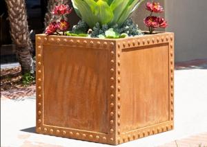 China Commercial Corten Steel Planter Pots For Yard / Garden Corrosion Stability on sale