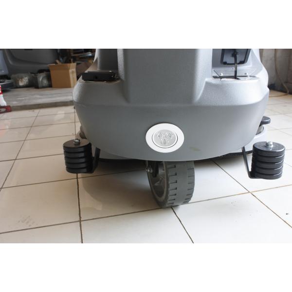 Double Brushes Four Battery Powered Floor Scrubber Rubber Blade