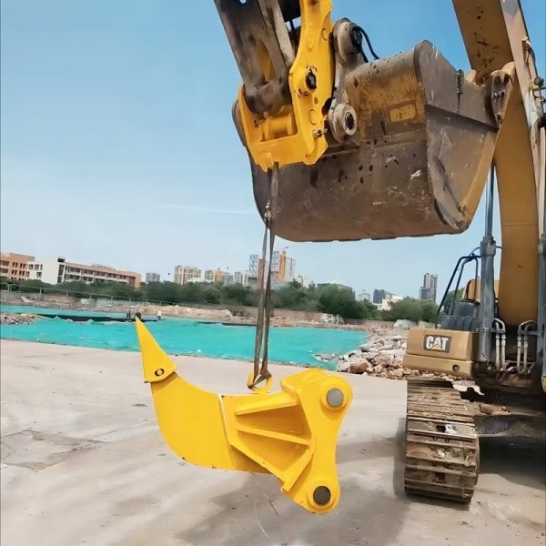 Single Eagle Beak Breaking Hook Single Tooth Ripper For Excavator CAT E336
