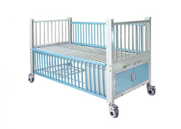 Quality Enameled Steel Side Rails Pediatric Hospital Beds Full Length Protection for sale