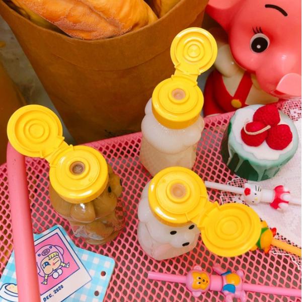 Food Grade Plastic Beverage Bottles Squeezable 23.3oz 16 Oz Honey Bear Bottles