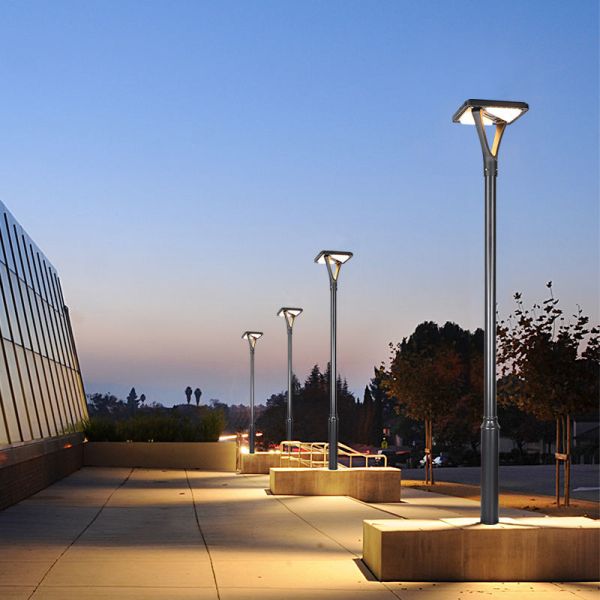 LED Solar Garden Light With IP67 Waterproof Motion Sensor for Outdoor Pathways