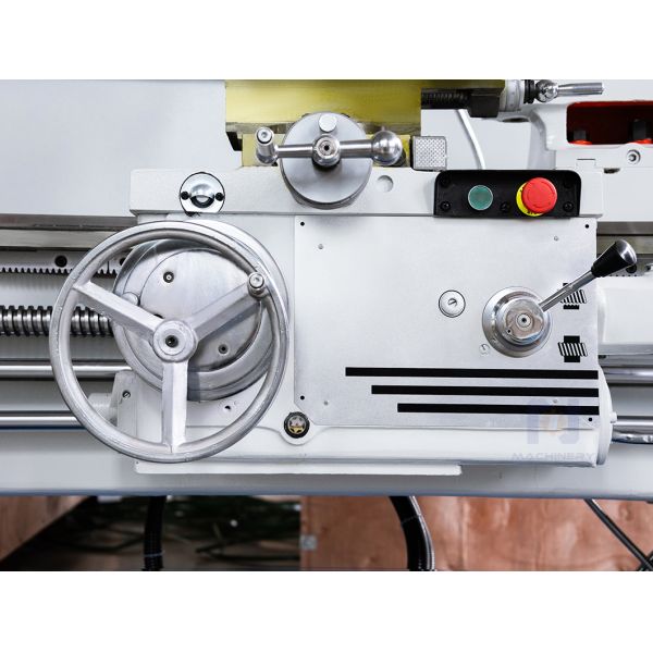 CA6250 Low Price Saddle Turning Machine Mechanical Lathe Horizontal Manual Lathe with DRO