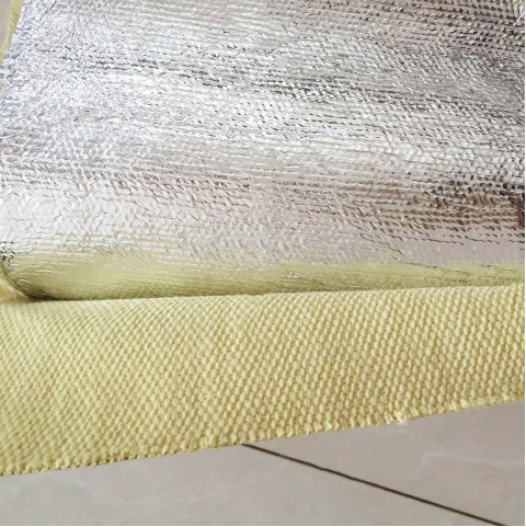 Aluminium Coated Woven Kevlar Fabric Lightweight 1680D Flame Retardant Cloth