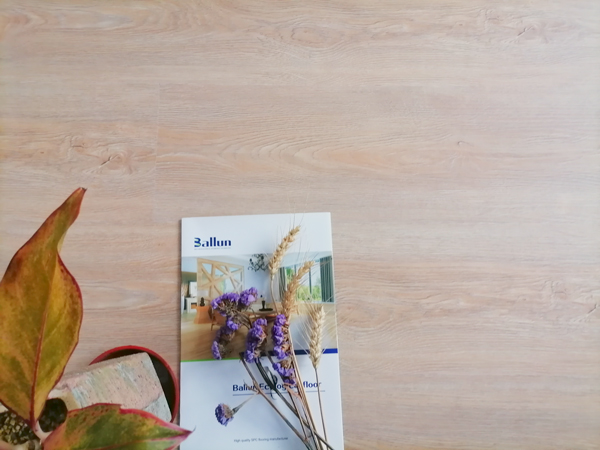 Simple Color SPC Flooring Easy Click Installation / Labor Cost Saving / Eco-friendly