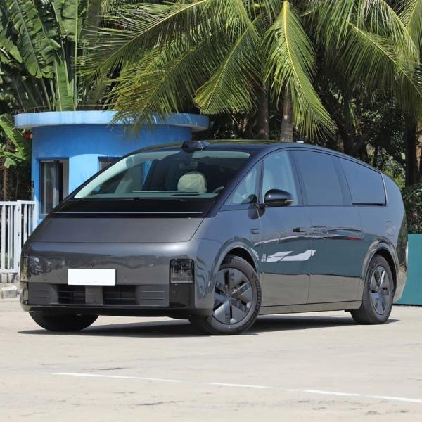 Long Range 4WD Pure Electric Vehicle Auto Car Lixiang Mega Ideal 7 Seat Luxury EV Car