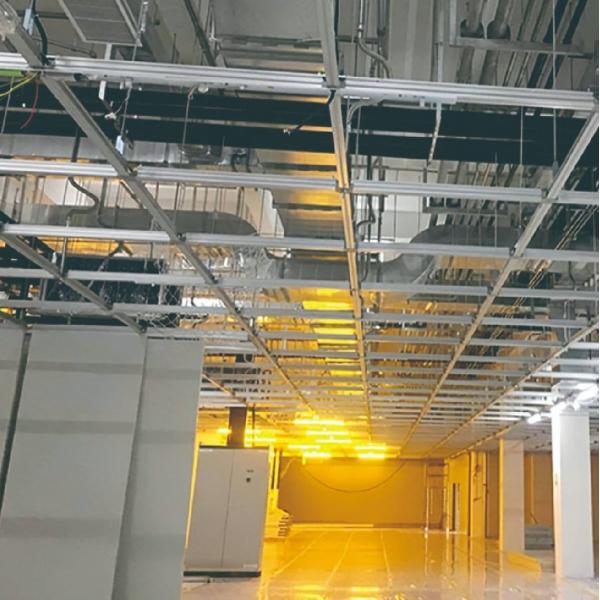 Customizable Electrostatic Rolling Shutter Door for Industrial Workshops