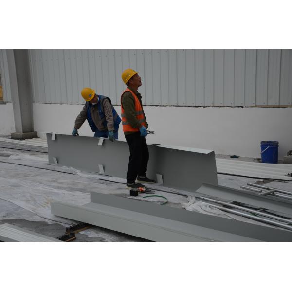 Steel Structure Prefab Poultry House Wind Resistant Pre Engineered Steel Cowshed