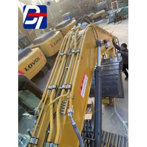 Excavator pipeline