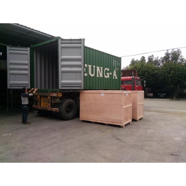 Curved Glass Refrigerated Display Case Cabinet For Cakes And Bakeries